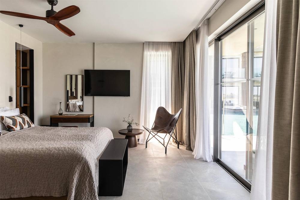 25_7aa36e9e_z 25_7aa36e9e_z