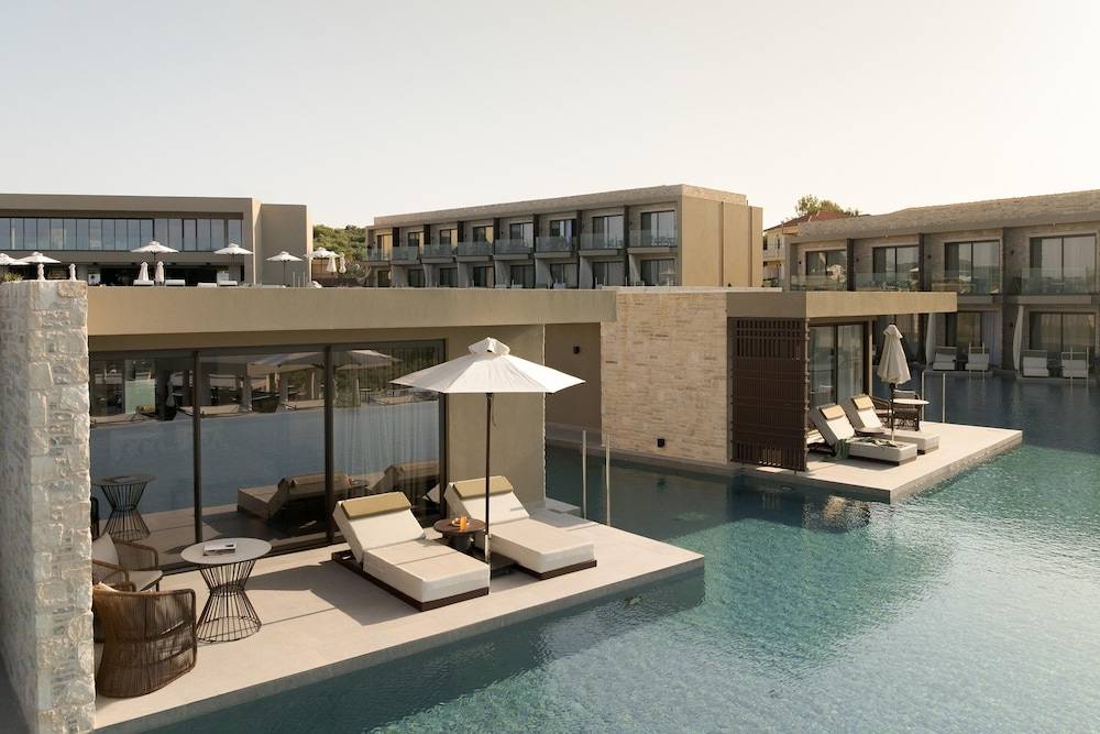 53_24cb8d21_z 53_24cb8d21_z