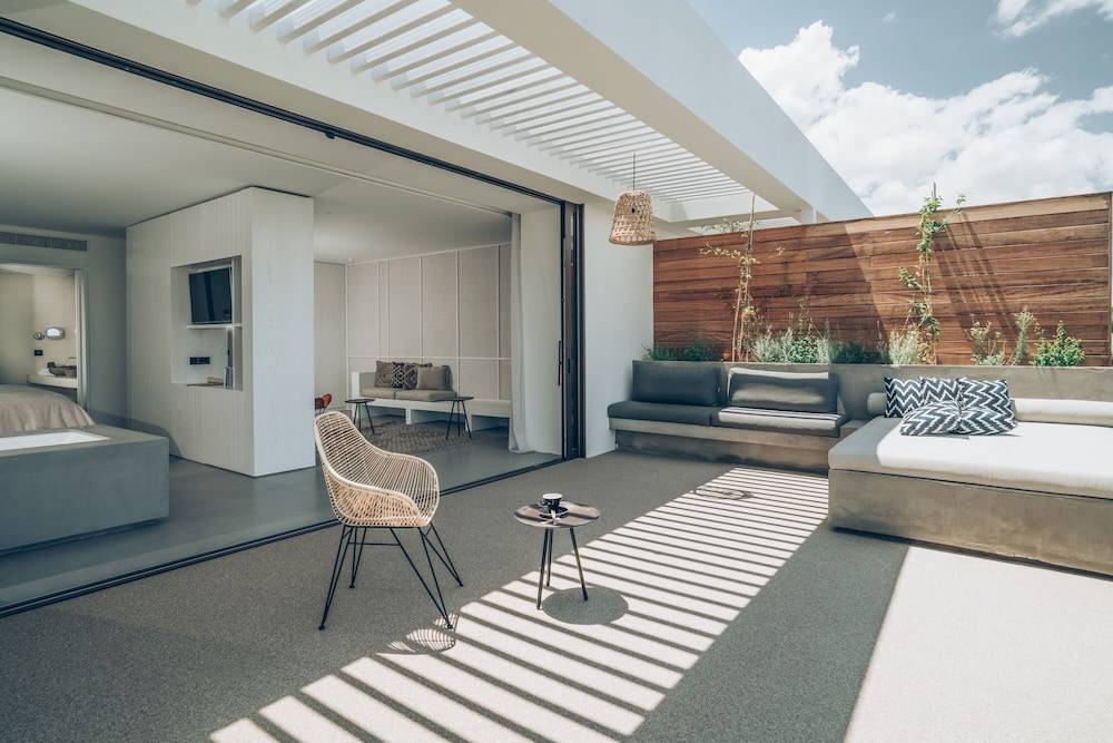 8_0e93f2d4_z 8_0e93f2d4_z