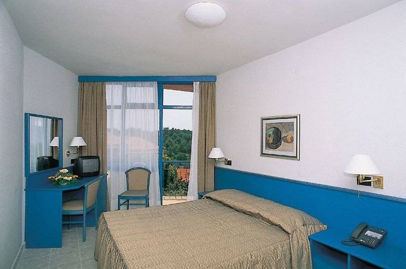 11_1093444_w_ 11_1093444_w_