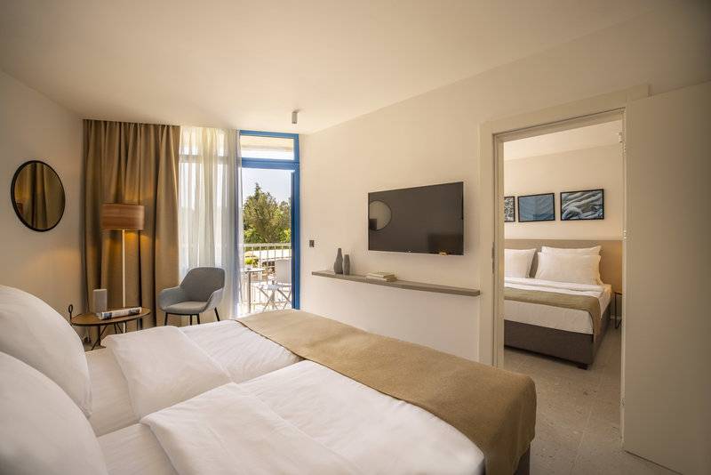 13_16378553_w_ 13_16378553_w_