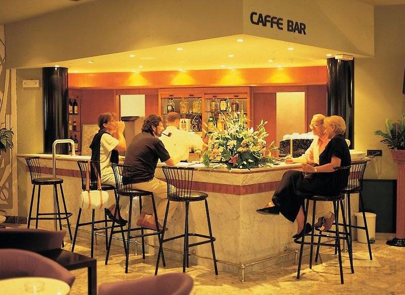 19_1093438_ba_ 19_1093438_ba_