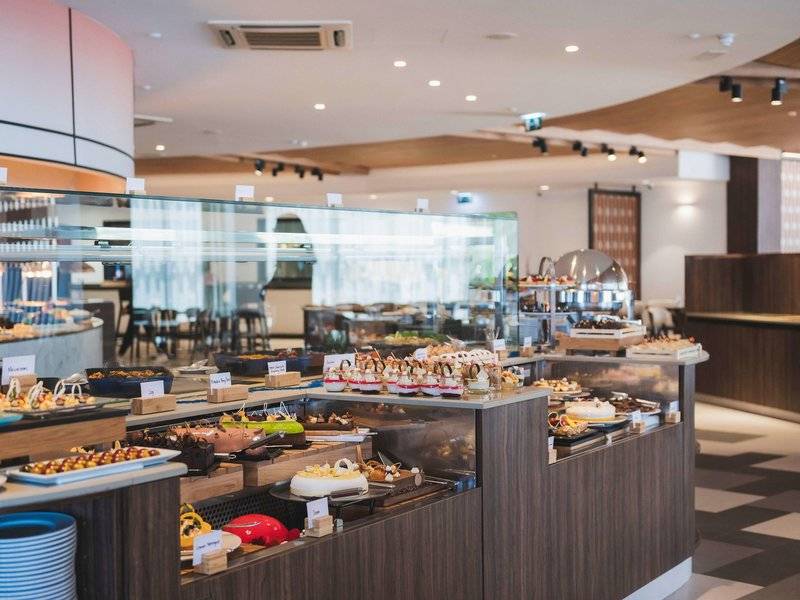 10_22129619_r_ 10_22129619_r_