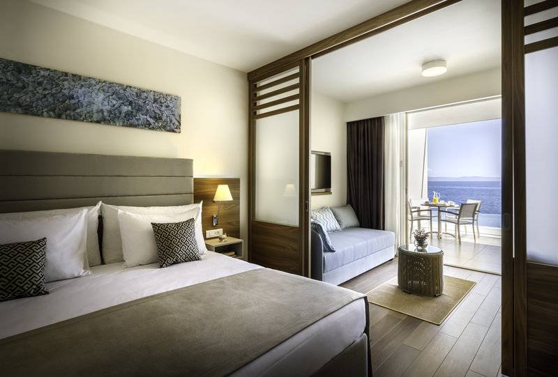 8_13939105_w_ 8_13939105_w_