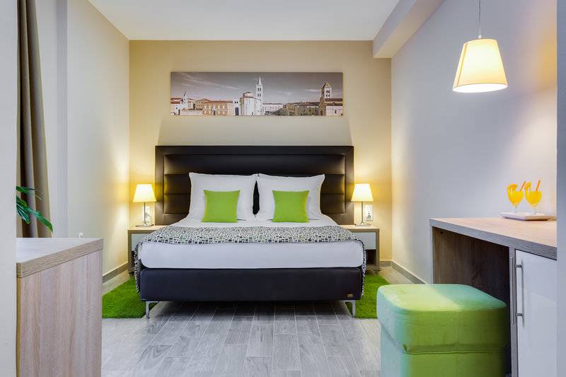 19_17917650_w_ 19_17917650_w_