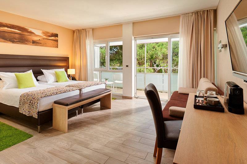 21_17917660_w_ 21_17917660_w_