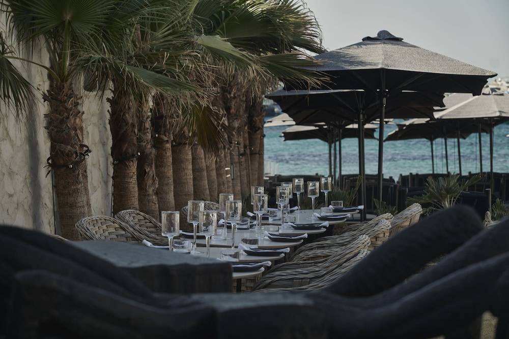 35_84e55d8a_z 35_84e55d8a_z