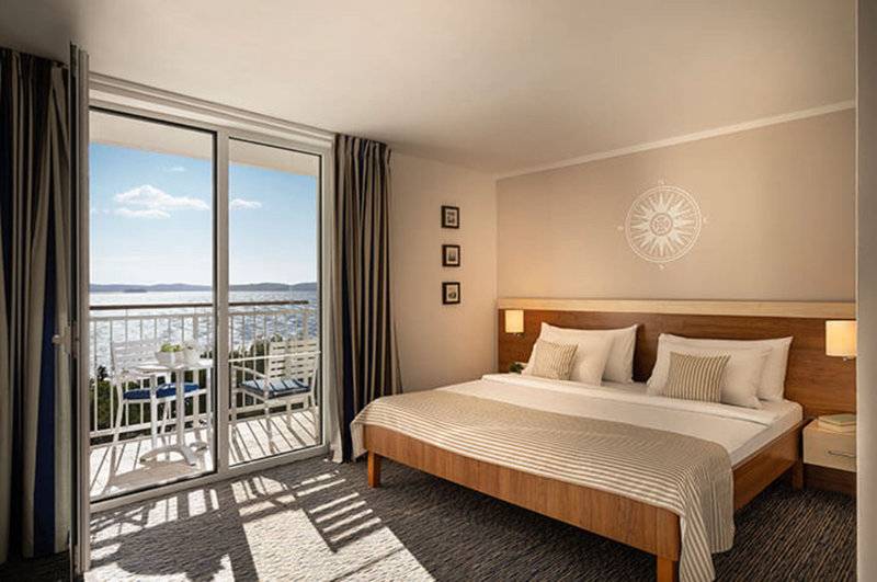 13_17576755_w_ 13_17576755_w_