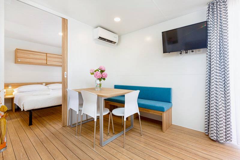 8_16928139_w_ 8_16928139_w_