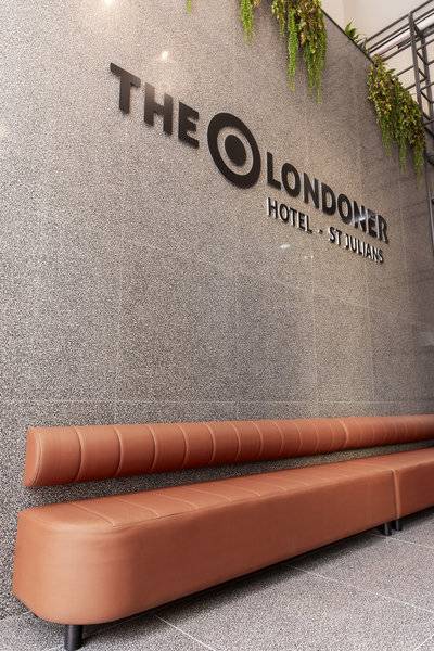 12_18499246_l_ 12_18499246_l_