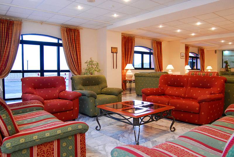 19_667537_l_ 19_667537_l_