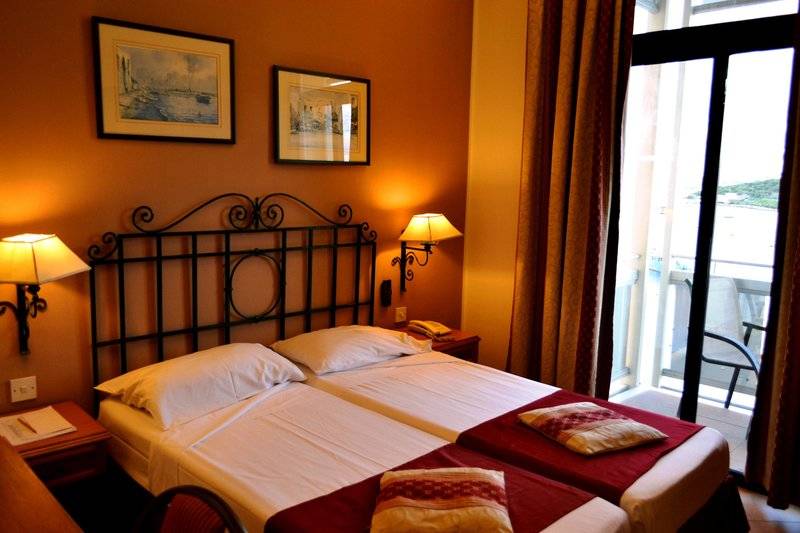 11_6467235_w_ 11_6467235_w_