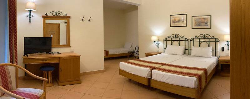 15_15085123_w_ 15_15085123_w_