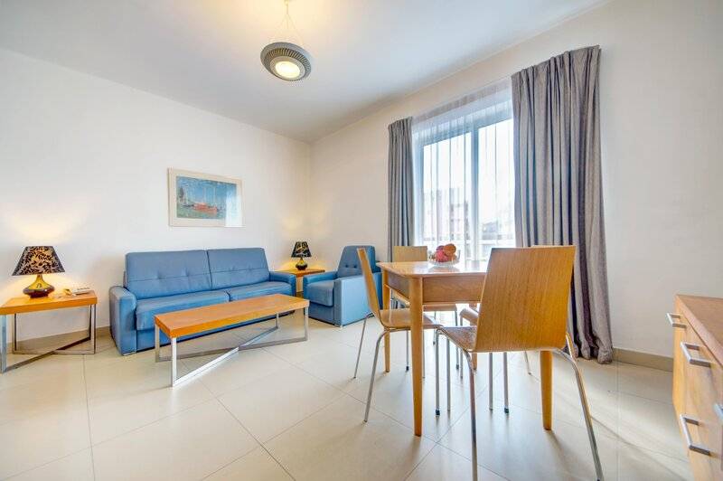 18_14797586_w_ 18_14797586_w_