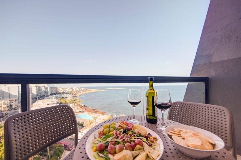 28_14797636_w_ 28_14797636_w_