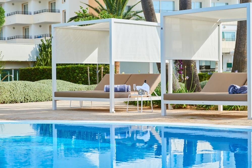 13_c0fa8473_z