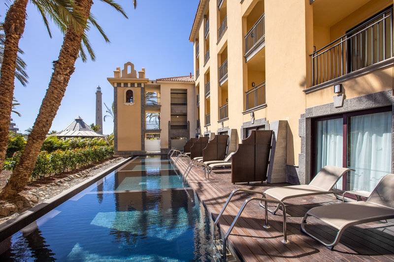 16_22149791_w 16_22149791_w