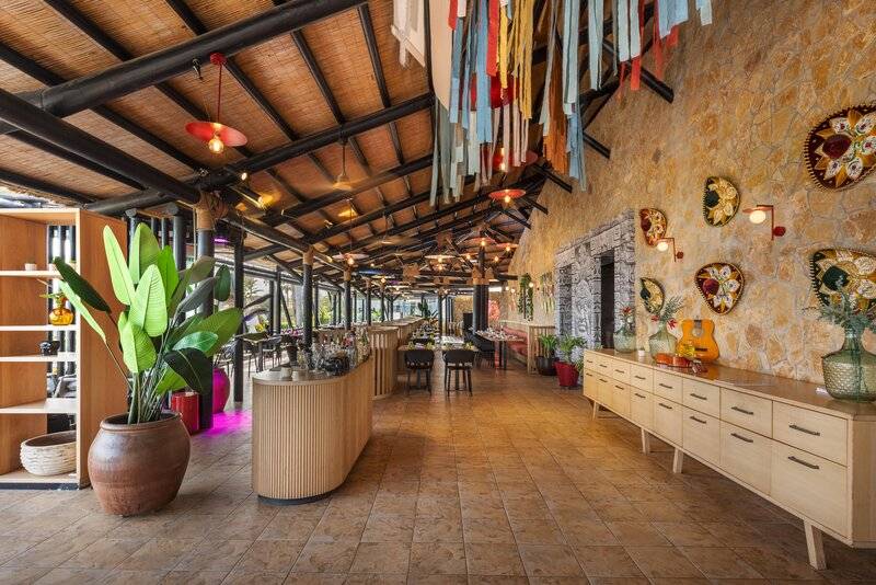 27_20136978_r 27_20136978_r