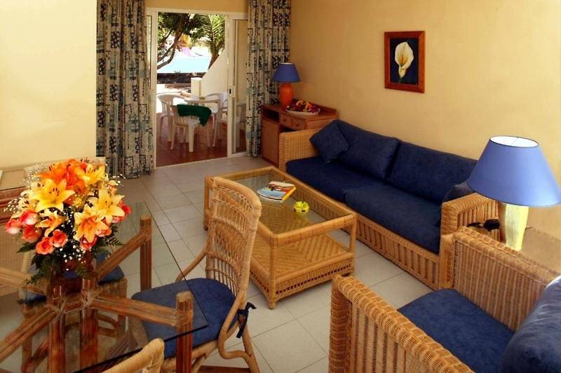 15_818770_w 15_818770_w