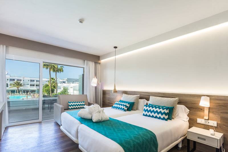 19_11190146_w 19_11190146_w