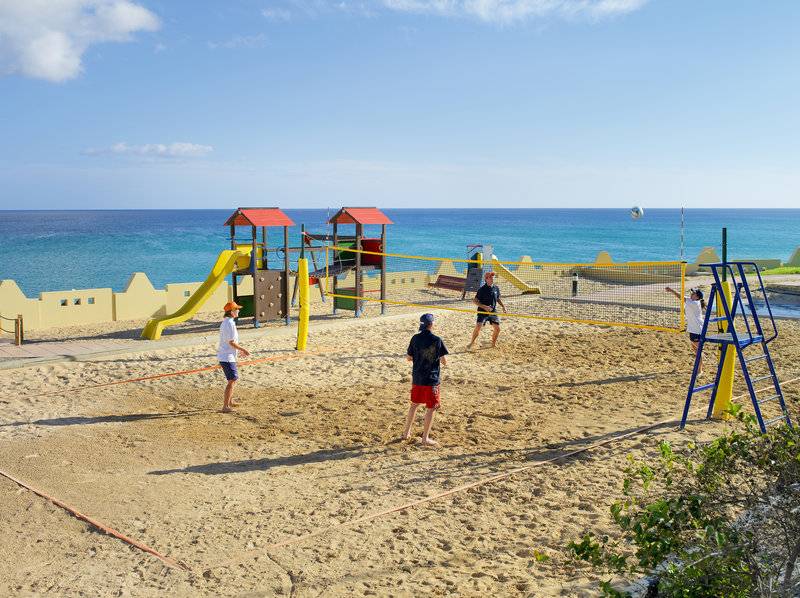 17_11216986_f 17_11216986_f