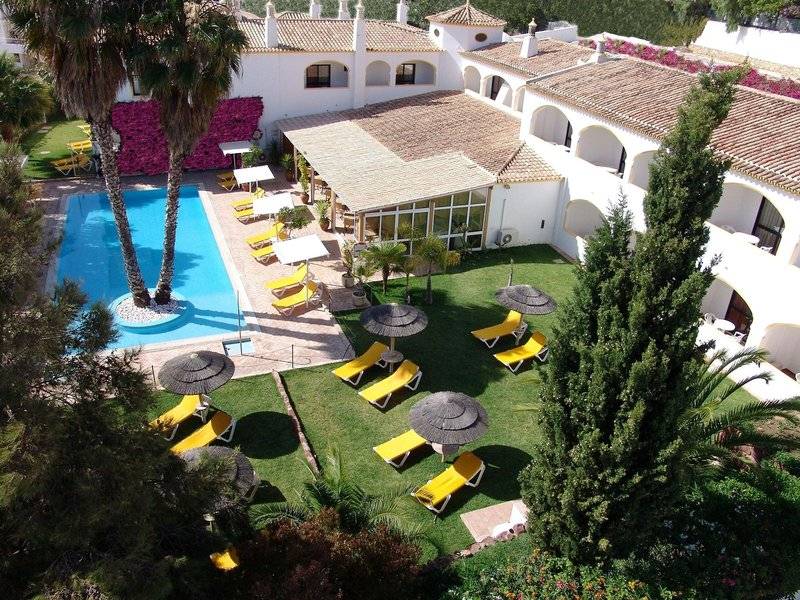 8_2546603_p 8_2546603_p