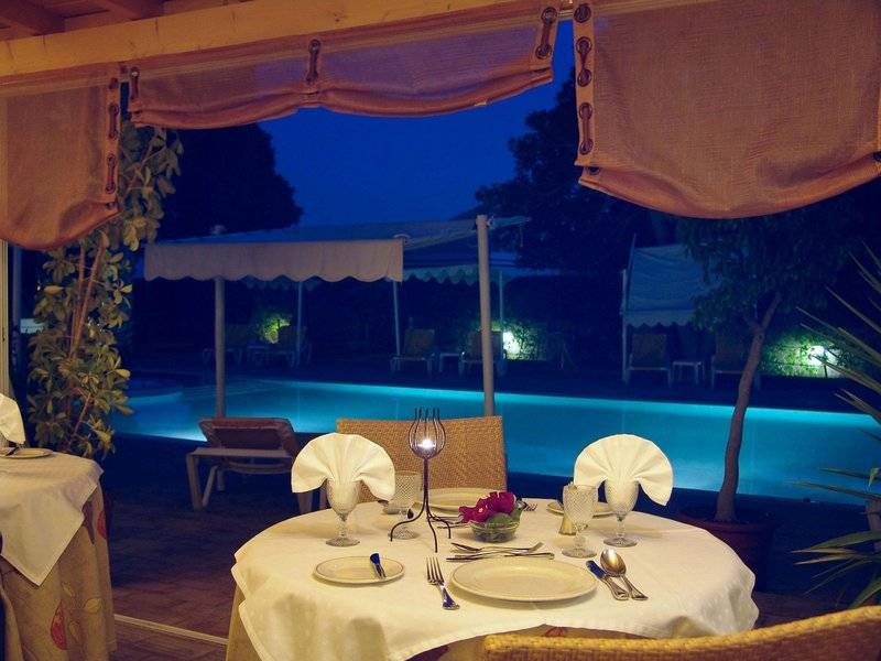 11_2546606_r 11_2546606_r