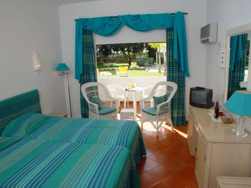 13_801496_w 13_801496_w