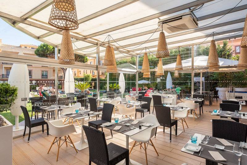 11_17911877_r 11_17911877_r