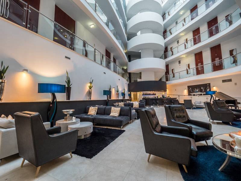 22_17911862_l 22_17911862_l