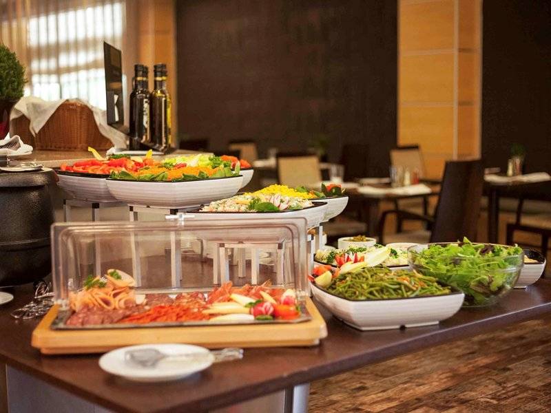 19_9583141_r 19_9583141_r