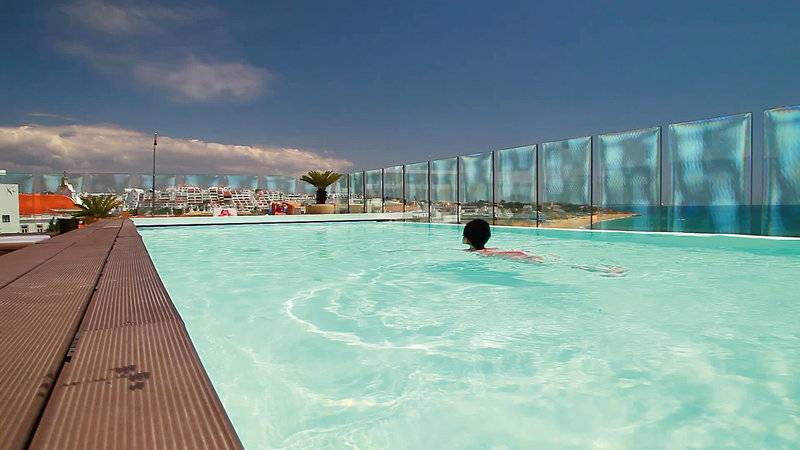 8_2315969_p 8_2315969_p