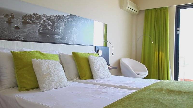 18_2315979_w 18_2315979_w