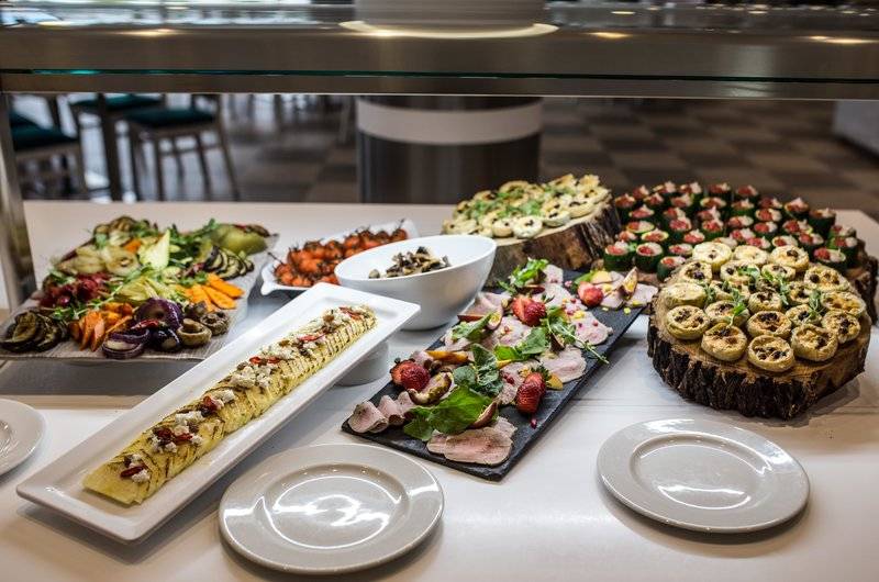 20_13692098_r 20_13692098_r