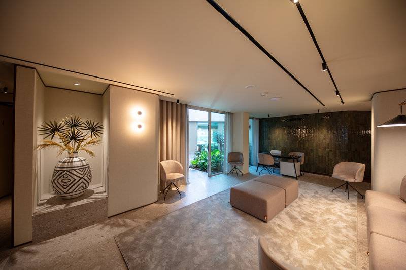 21_21906286_w 21_21906286_w