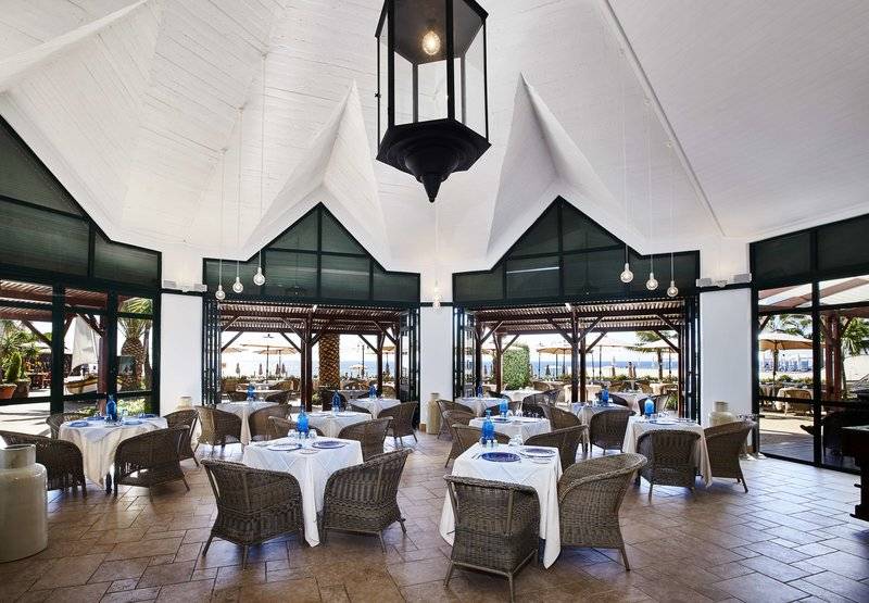 20_20438821_r 20_20438821_r