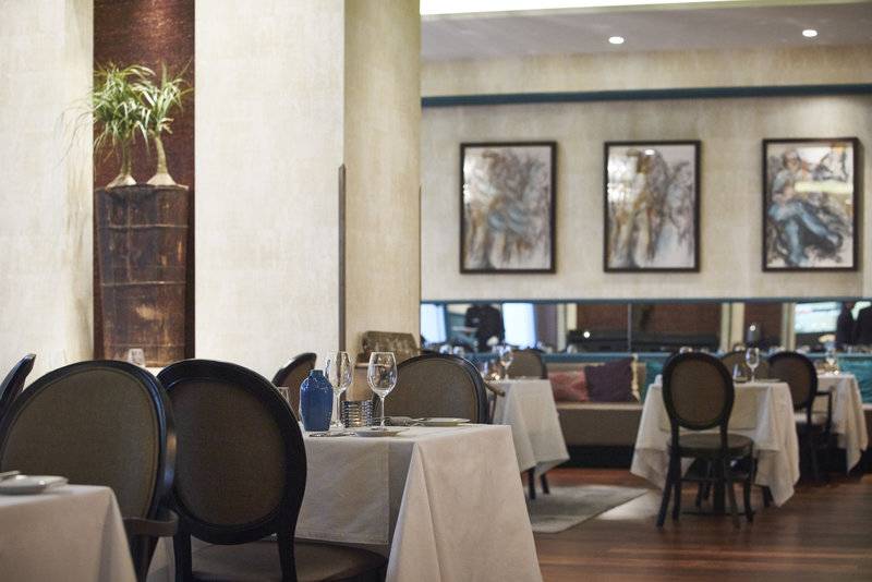 12_2397327_r 12_2397327_r