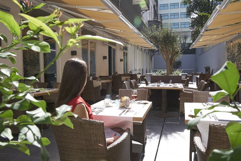 15_2397333_r 15_2397333_r