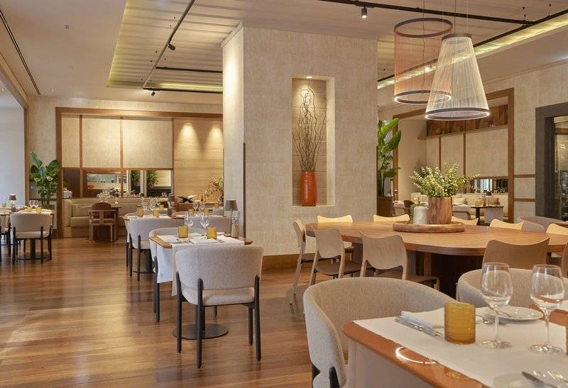 24_20535446_r 24_20535446_r