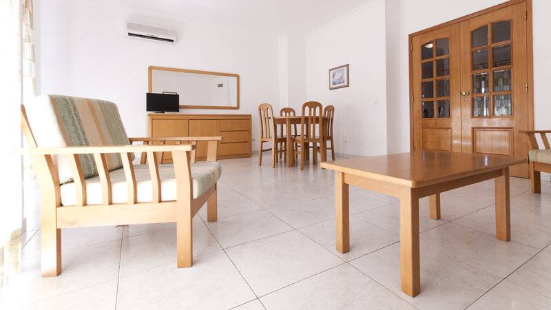 17_11672366_w 17_11672366_w