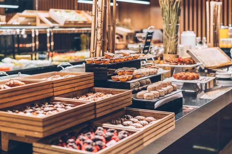 10_7928712_r 10_7928712_r