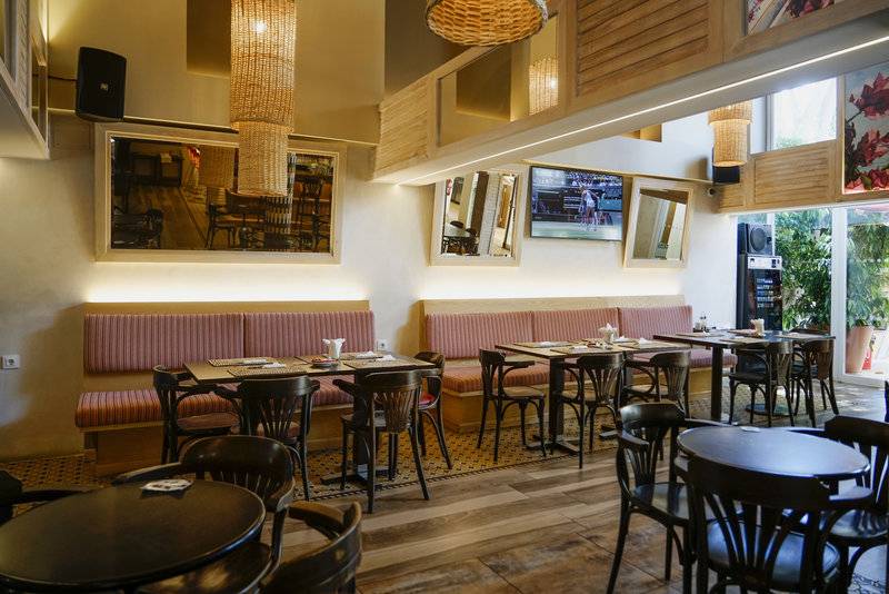 13_16783910_r 13_16783910_r