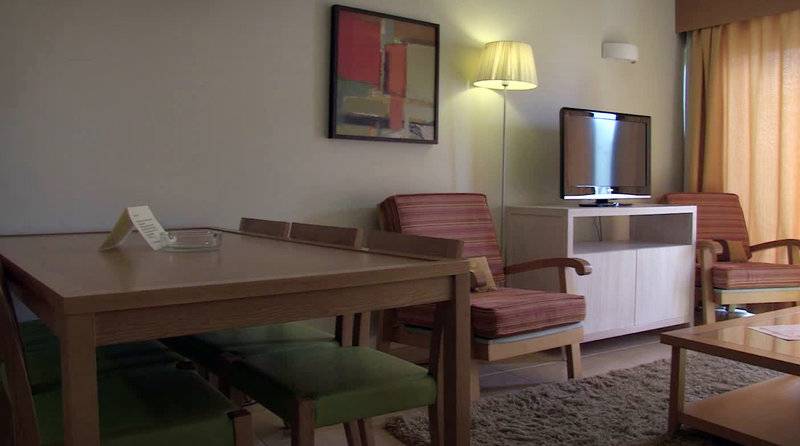 18_2351788_w 18_2351788_w