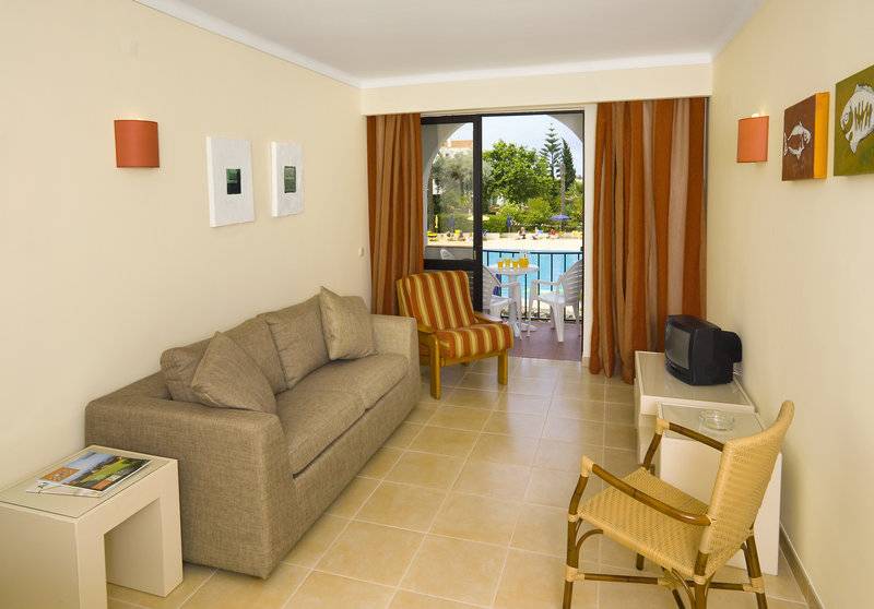 23_2457146_w 23_2457146_w