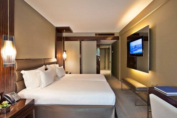 17_19353298_w 17_19353298_w