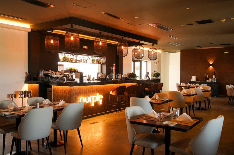 12_17421289_r 12_17421289_r