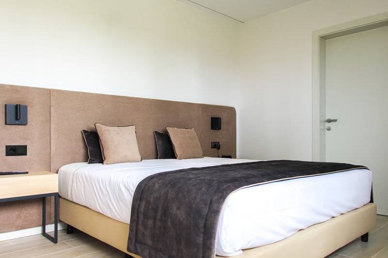 20_15554381_w 20_15554381_w