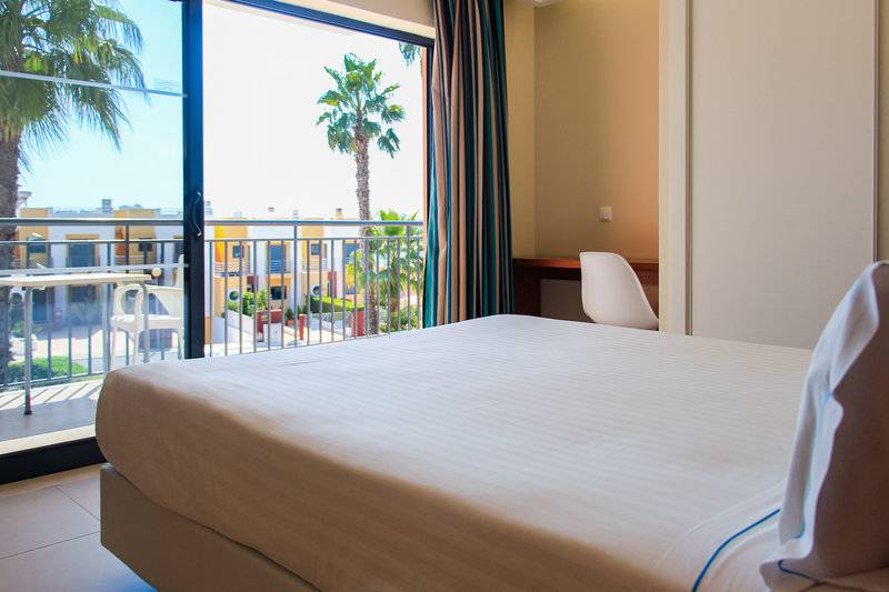 24_17421239_w 24_17421239_w