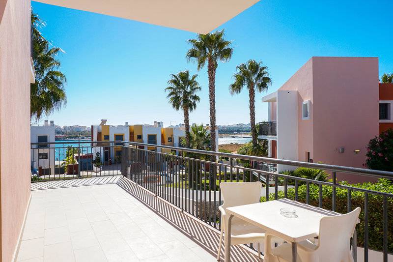 29_17421264_w 29_17421264_w