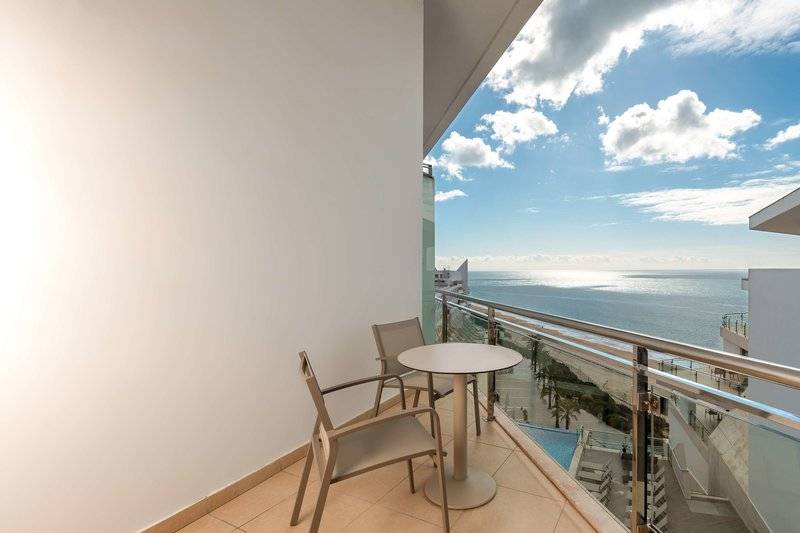 29_20701834_w 29_20701834_w